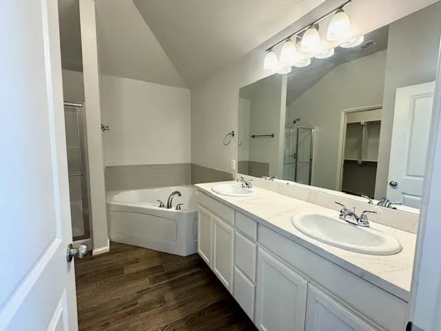 Photo 19 — 2405 Northcreek Lane, Oklahoma City, OK 73128