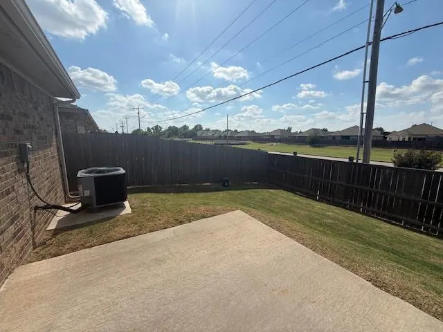 Photo 28 — 2405 Northcreek Lane, Oklahoma City, OK 73128