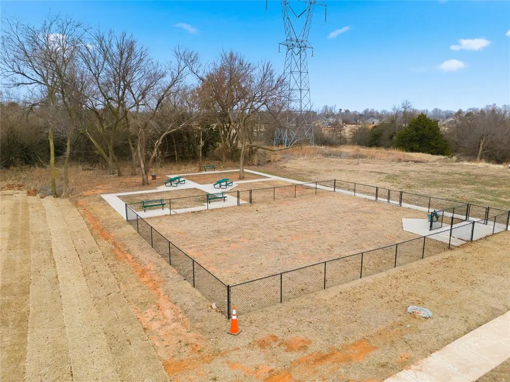 Photo 16 — 3309 Little Creek Drive, Mustang, OK 73064