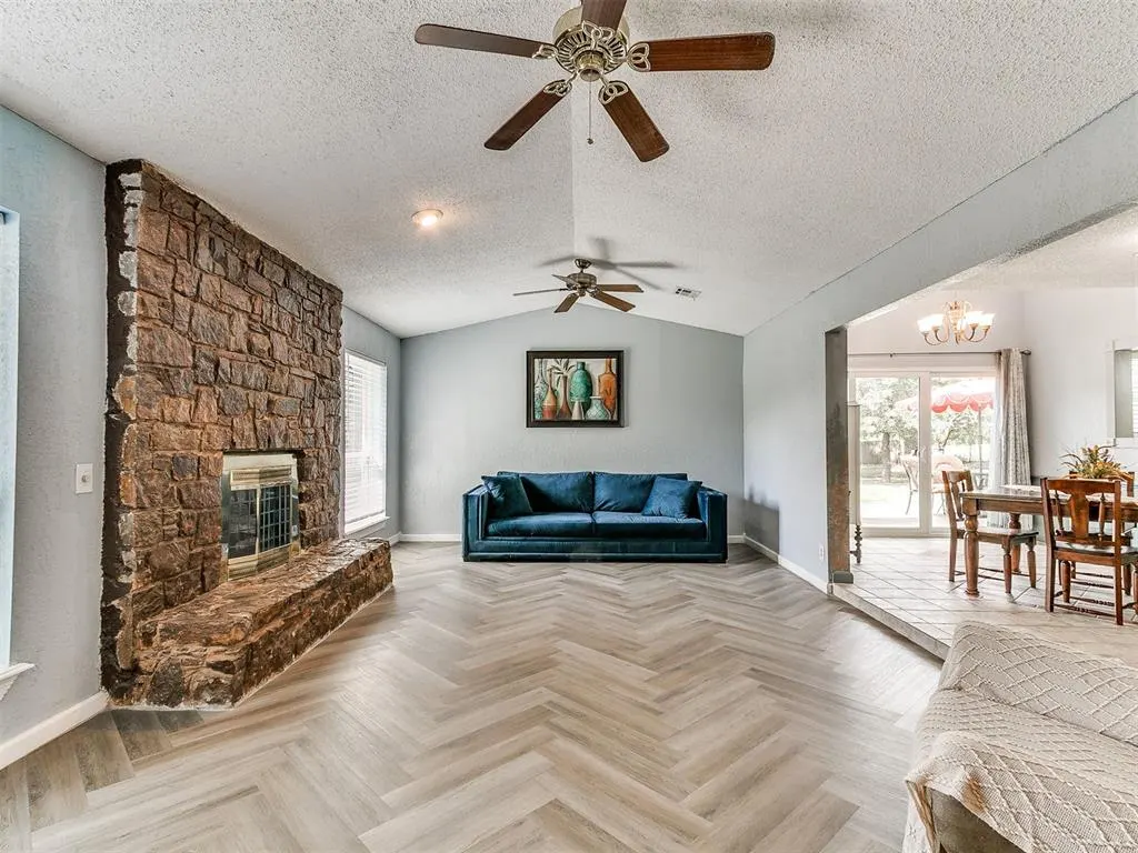 Photo 6 — 7600 N Post Road, Oklahoma City, OK 73084