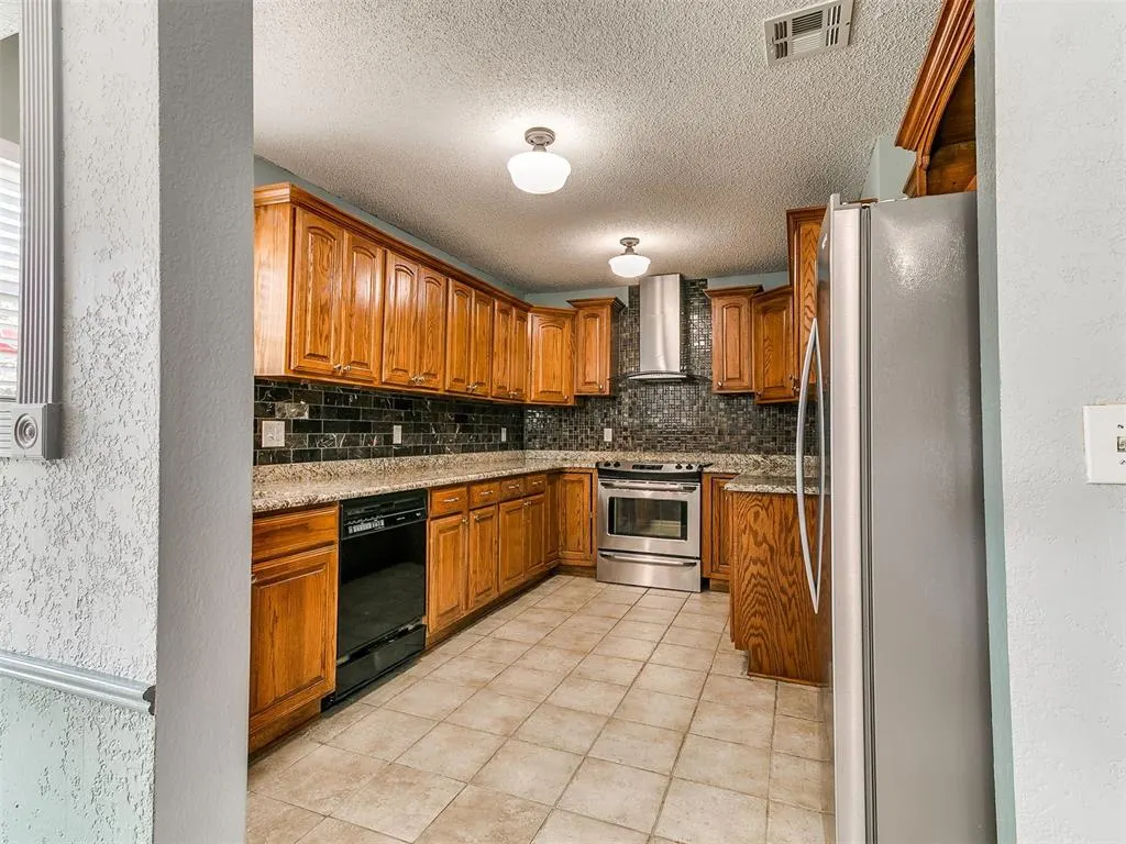 Photo 16 — 7600 N Post Road, Oklahoma City, OK 73084