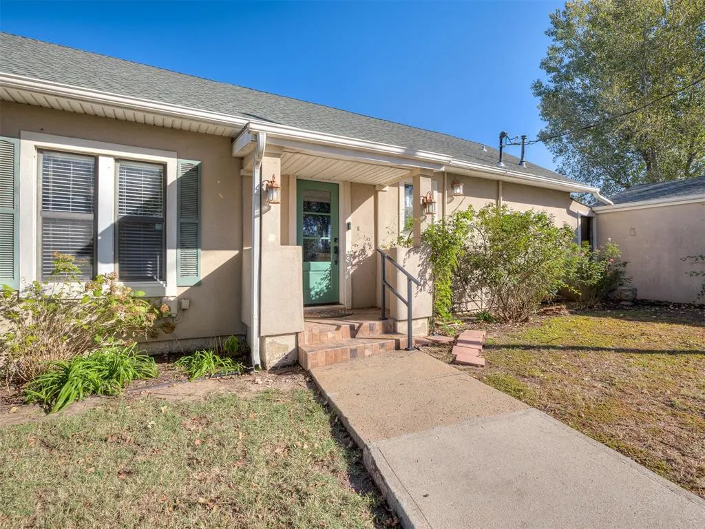 Photo 6 — 2108 E Rogers Street, El Reno, OK 73036