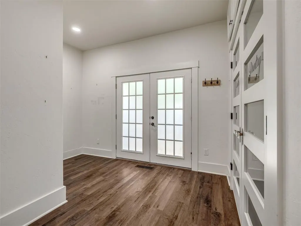 Photo 13 — 2108 E Rogers Street, El Reno, OK 73036
