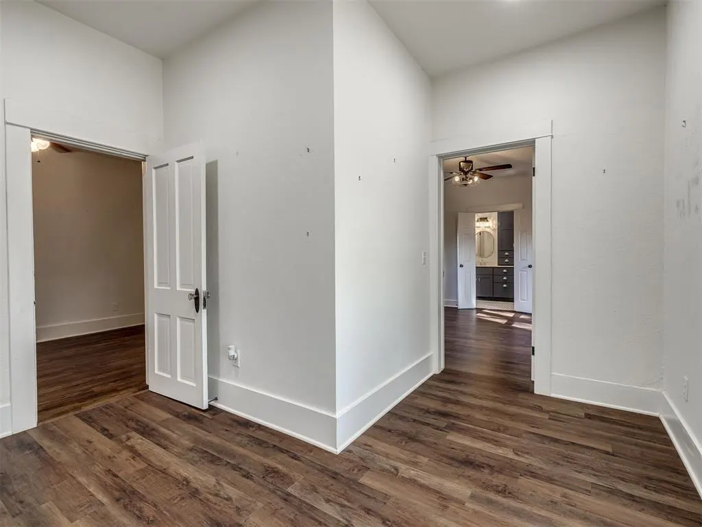 Photo 14 — 2108 E Rogers Street, El Reno, OK 73036