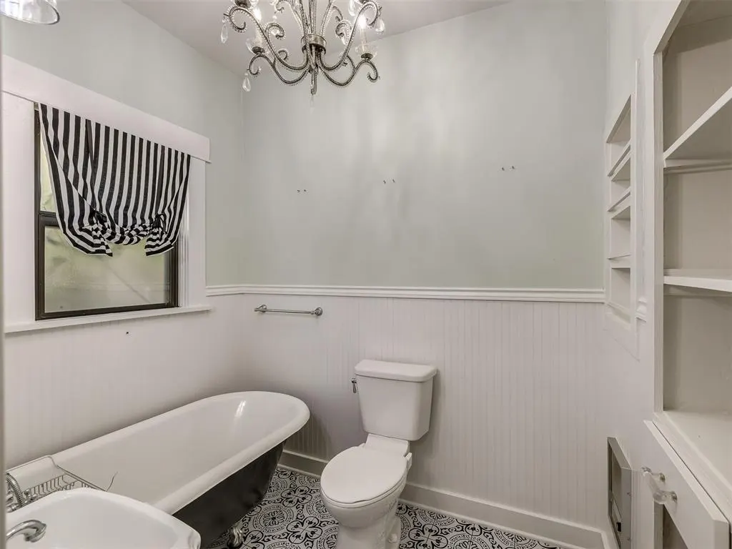 Photo 37 — 2108 E Rogers Street, El Reno, OK 73036