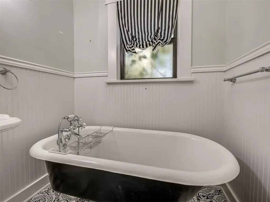 Photo 40 — 2108 E Rogers Street, El Reno, OK 73036