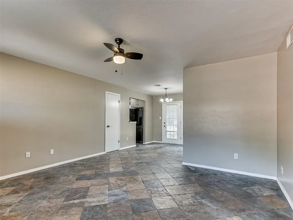 Photo 9 — 2716 Eagle Drive, Del City, OK 73115