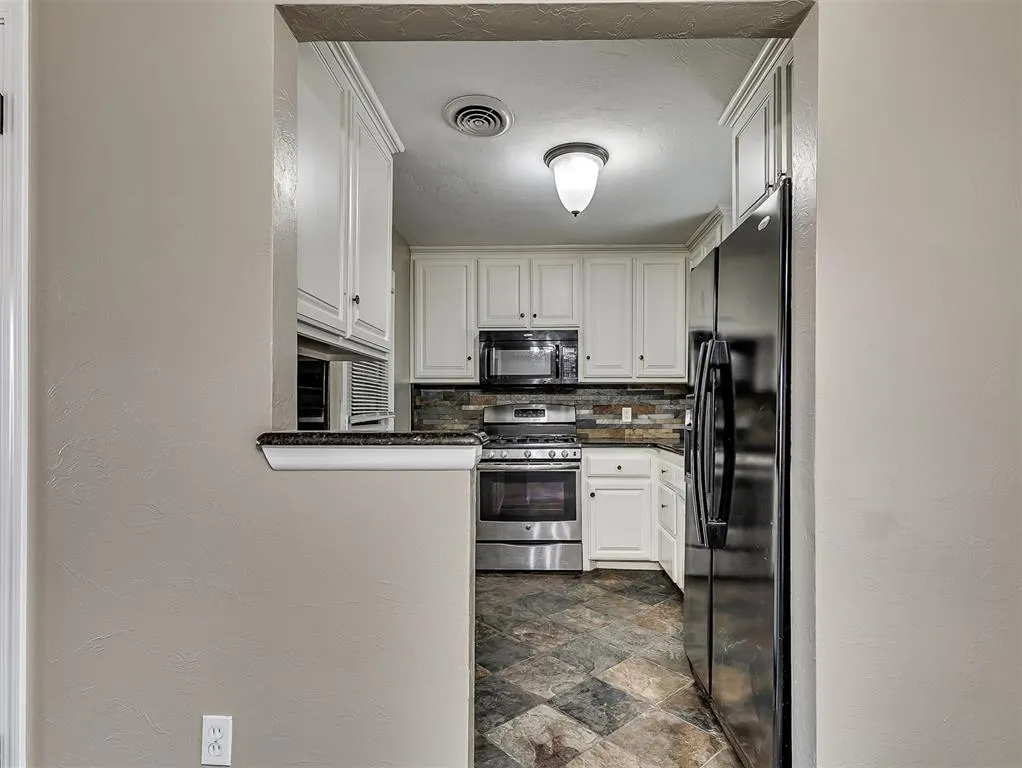 Photo 15 — 2716 Eagle Drive, Del City, OK 73115