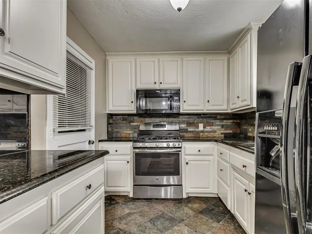 Photo 16 — 2716 Eagle Drive, Del City, OK 73115