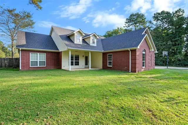Front exterior — 59 Pine Terrace Lane, Broken Bow, OK 74728