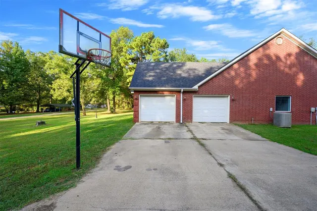 Photo 4 — 59 Pine Terrace Lane, Broken Bow, OK 74728