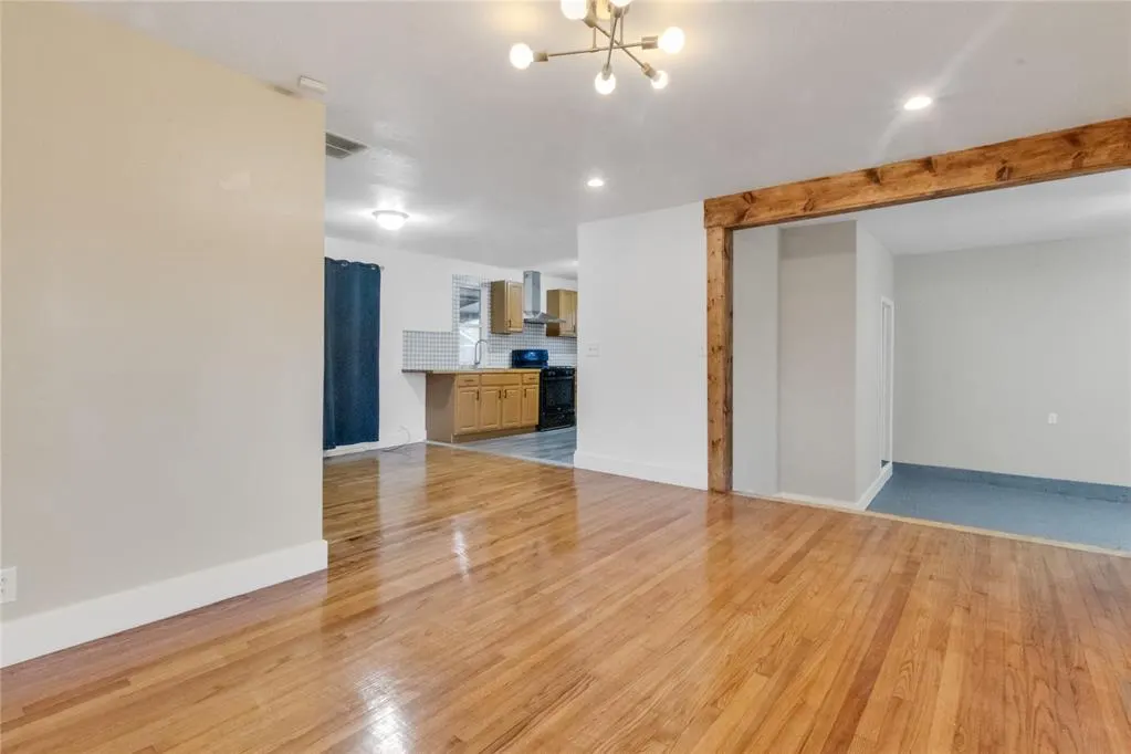 Photo 9 — 4716 W Park Place, Oklahoma City, OK 73127