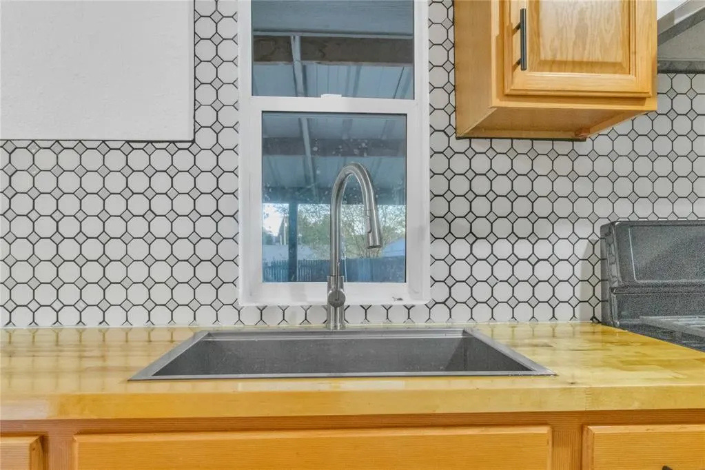 Photo 15 — 4716 W Park Place, Oklahoma City, OK 73127