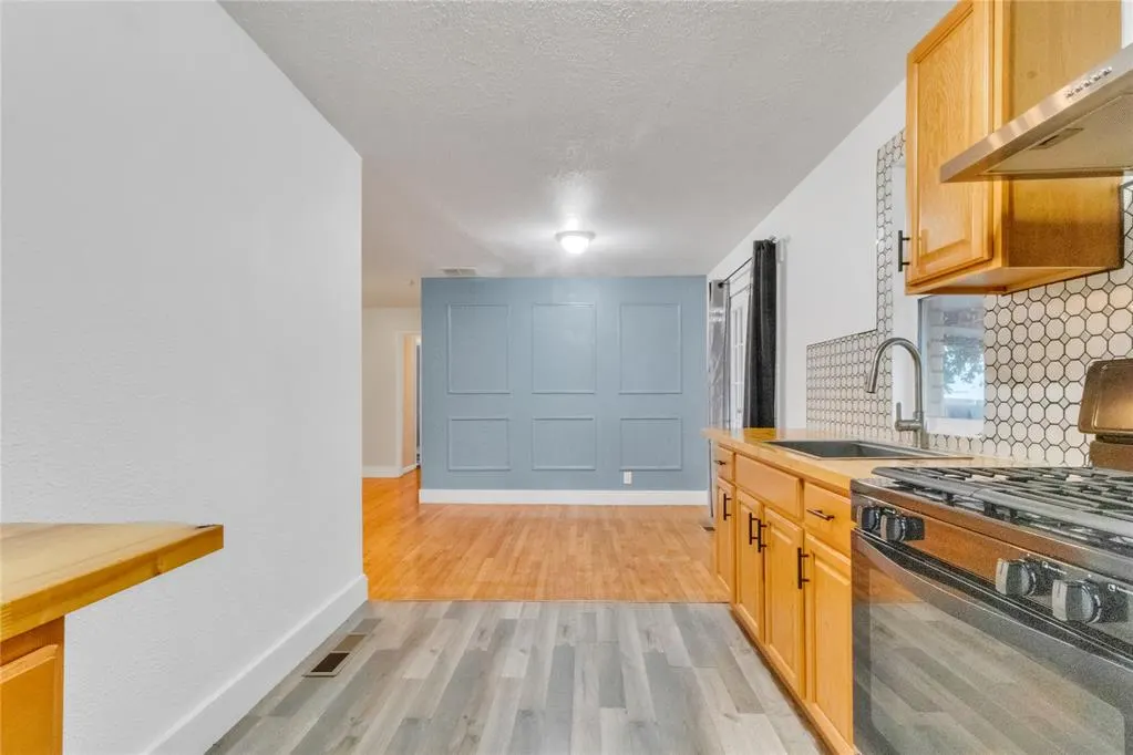 Photo 16 — 4716 W Park Place, Oklahoma City, OK 73127