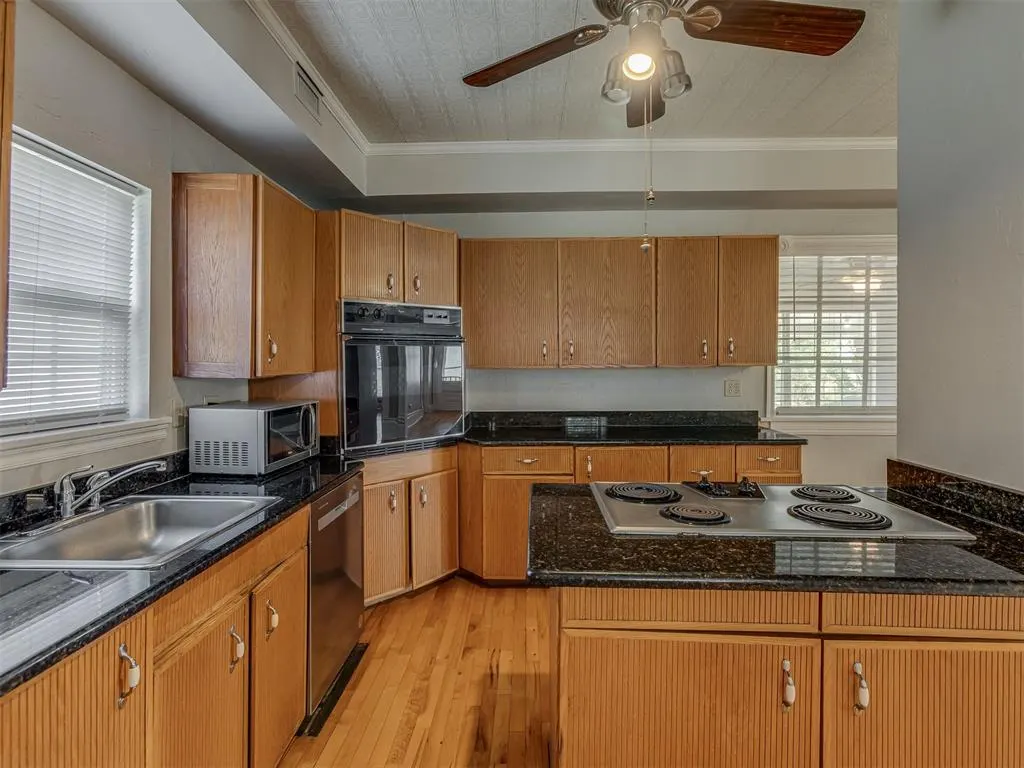 Photo 12 — 18562 W Simmons Road, Edmond, OK 73025