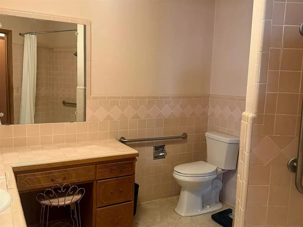 Photo 11 — 844 Mimosa Drive, Watonga, OK 73772