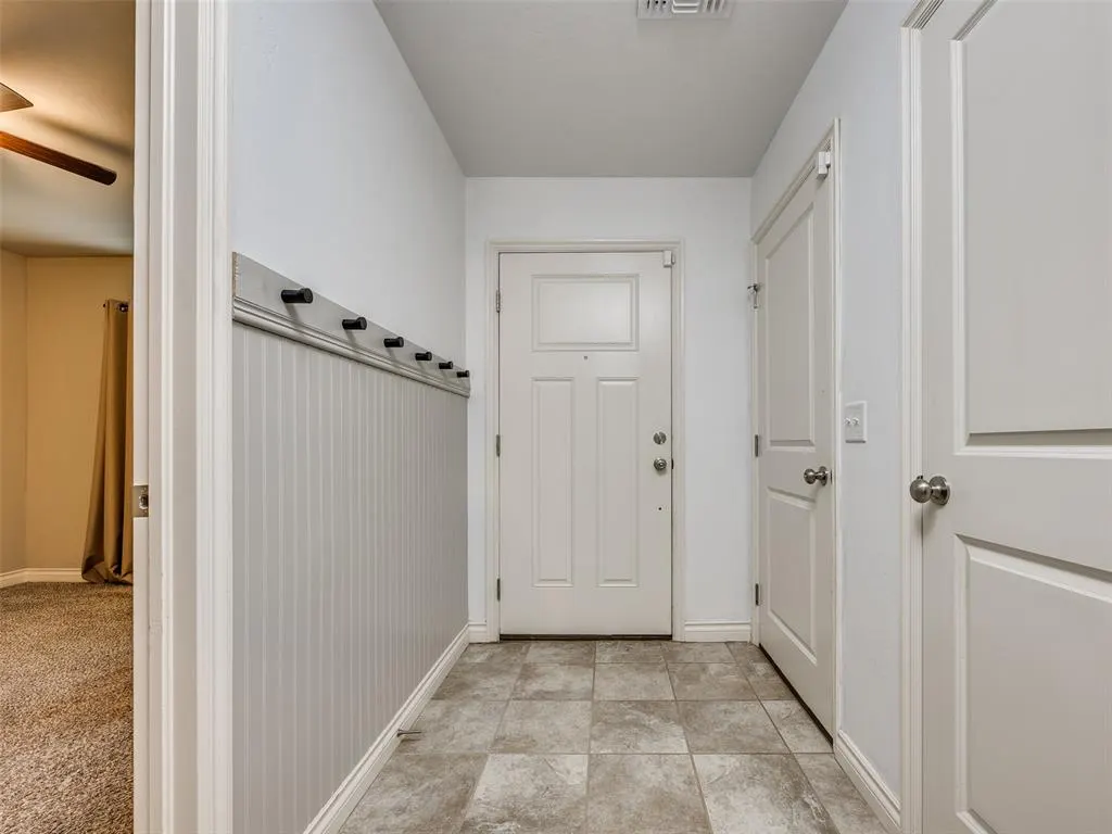 Photo 5 — 9504 SW 29 Terrace, Oklahoma City, OK 73128