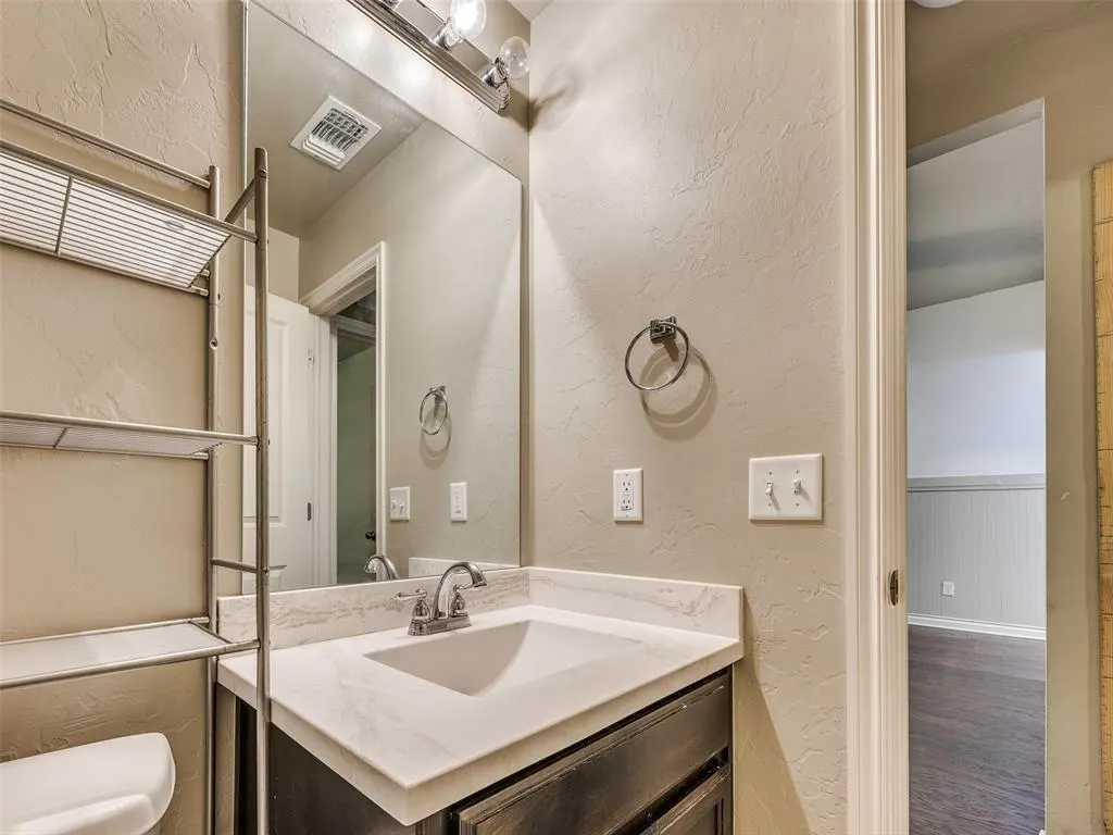 Photo 23 — 9504 SW 29 Terrace, Oklahoma City, OK 73128