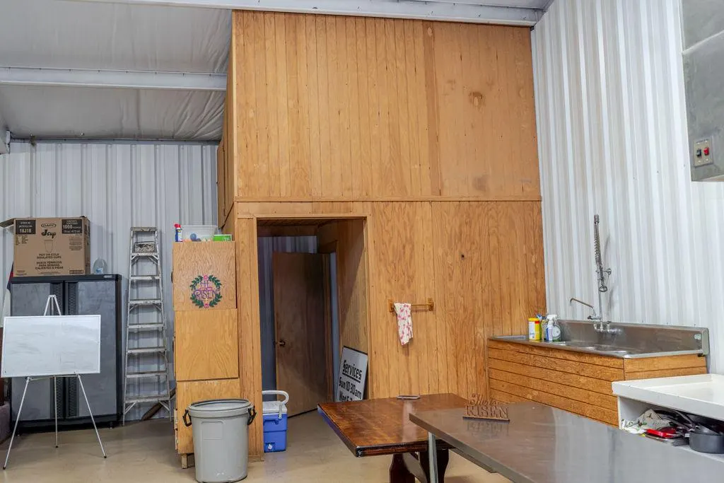 Photo 32 — 121 S Randall Avenue, Elk City, OK 73644