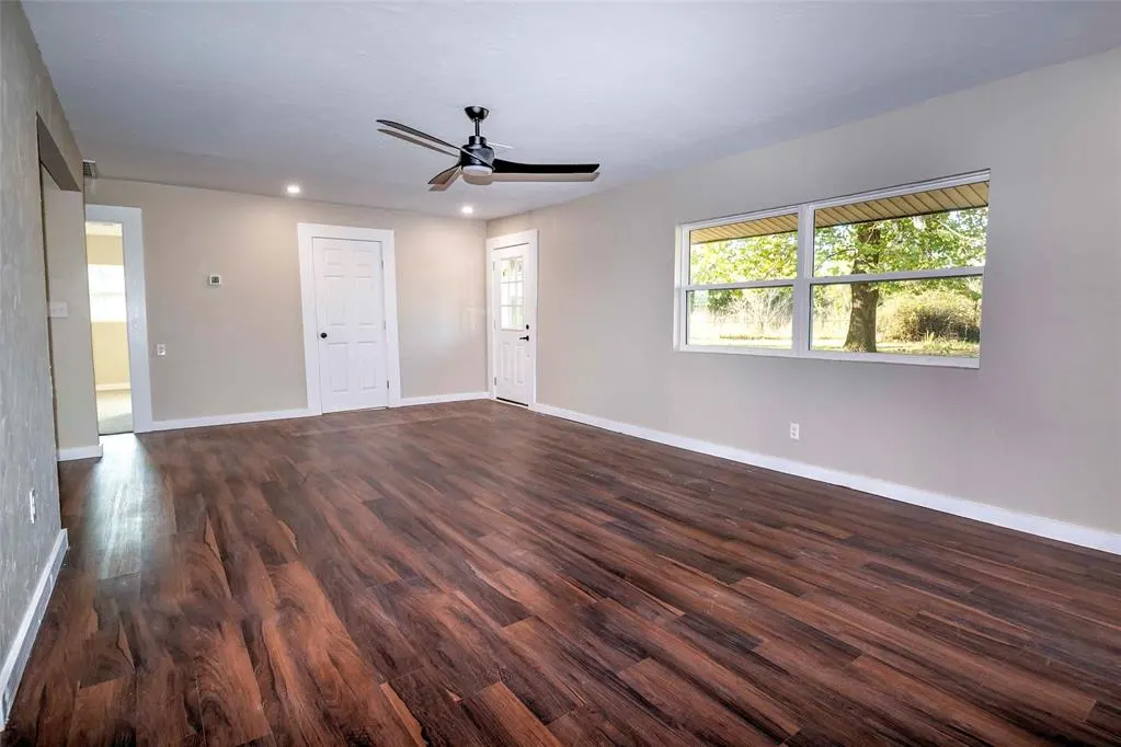 Photo 6 — 920980 S 3500 Road, Chandler, OK 74834