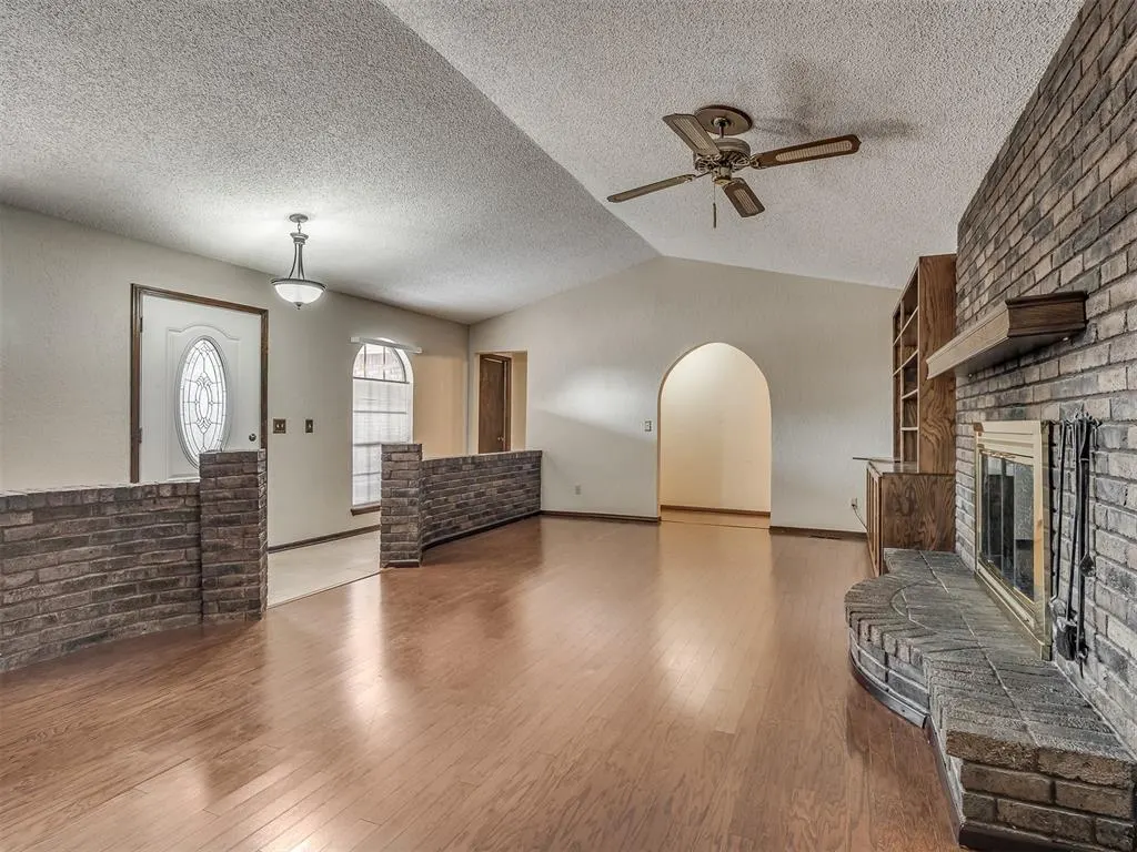 Photo 6 — 2903 Del Casa Circle, Midwest City, OK 73110