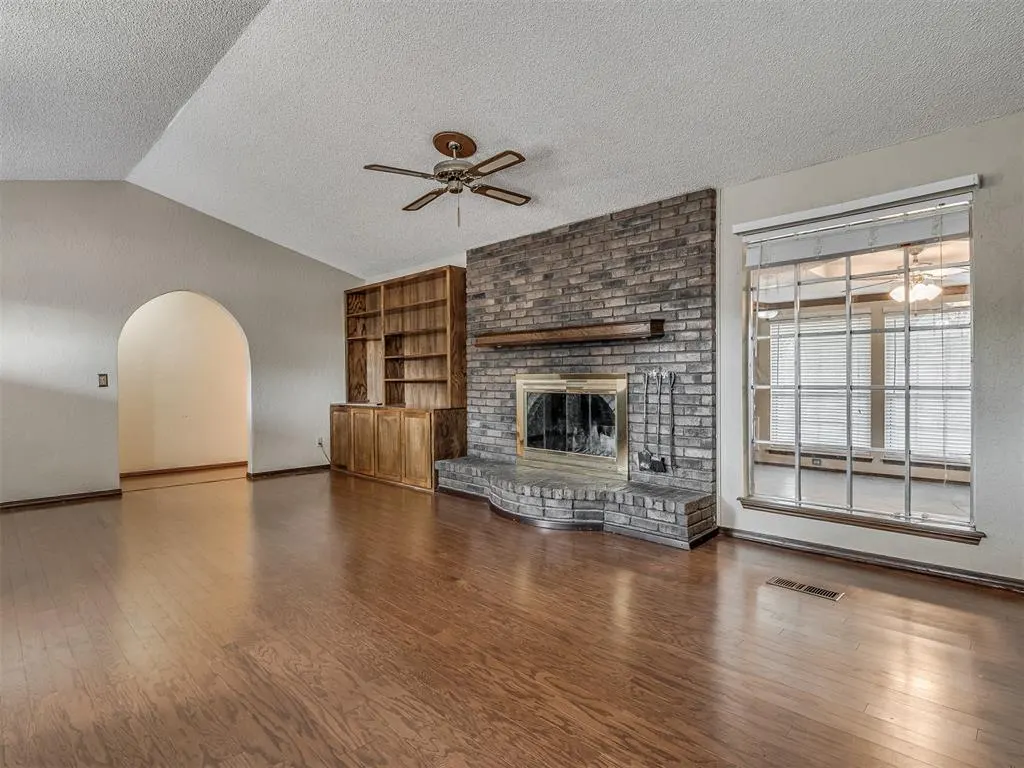 Photo 7 — 2903 Del Casa Circle, Midwest City, OK 73110