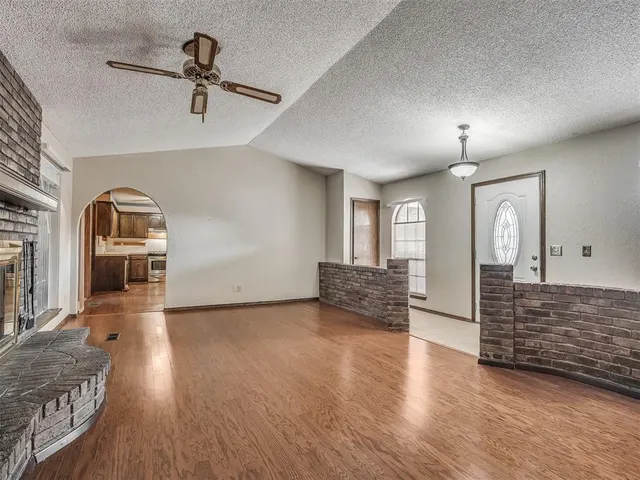 Photo 8 — 2903 Del Casa Circle, Midwest City, OK 73110