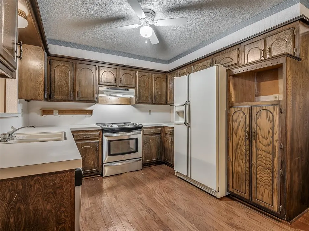Photo 11 — 2903 Del Casa Circle, Midwest City, OK 73110