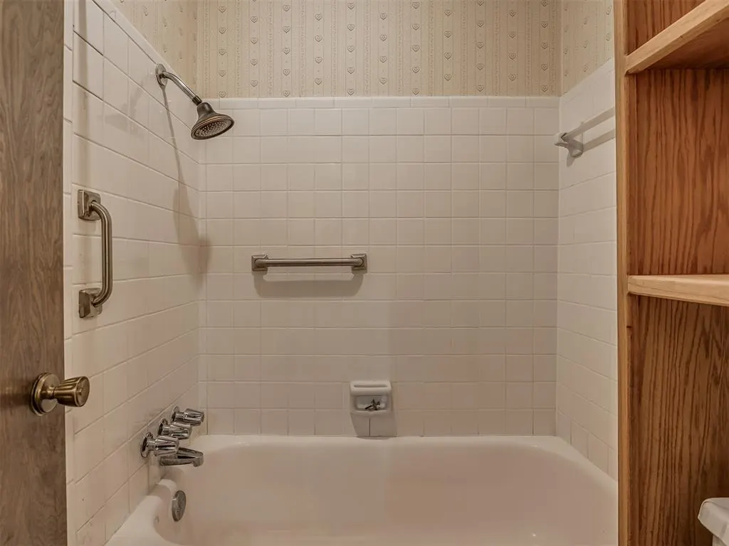 Photo 28 — 2903 Del Casa Circle, Midwest City, OK 73110