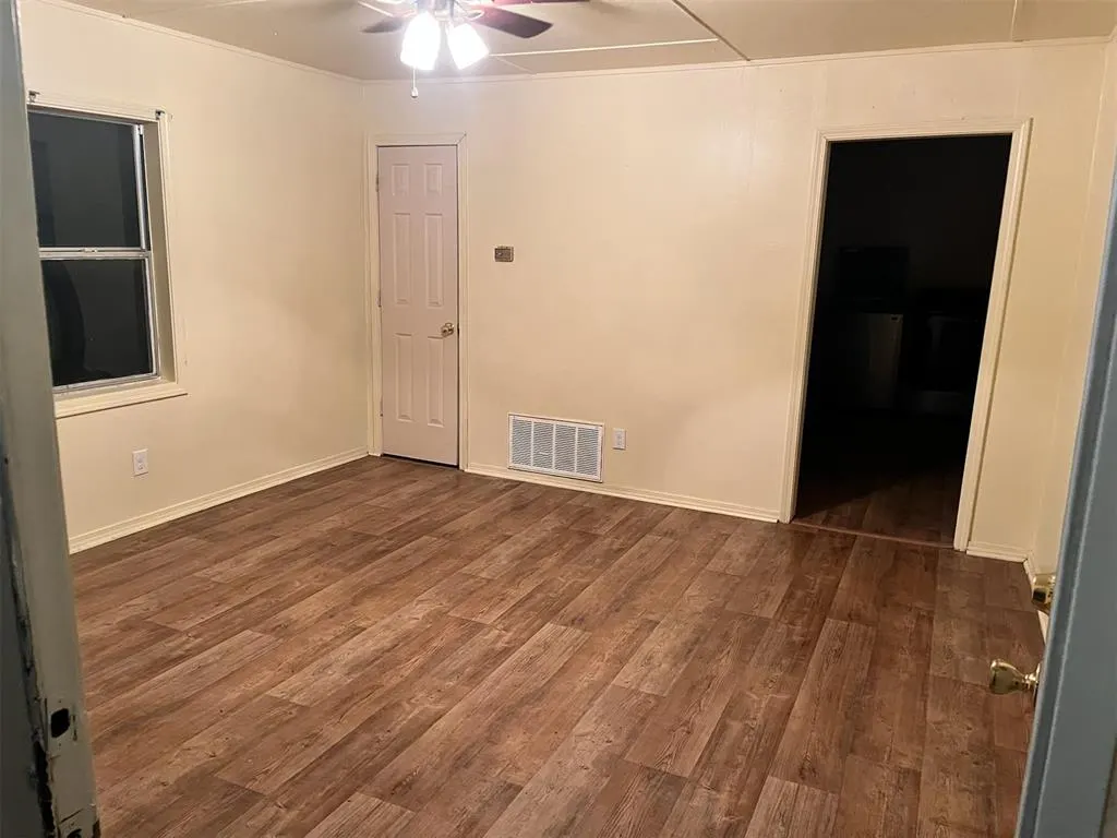 Photo 6 — 238 S Oklahoma Avenue, Shawnee, OK 74801