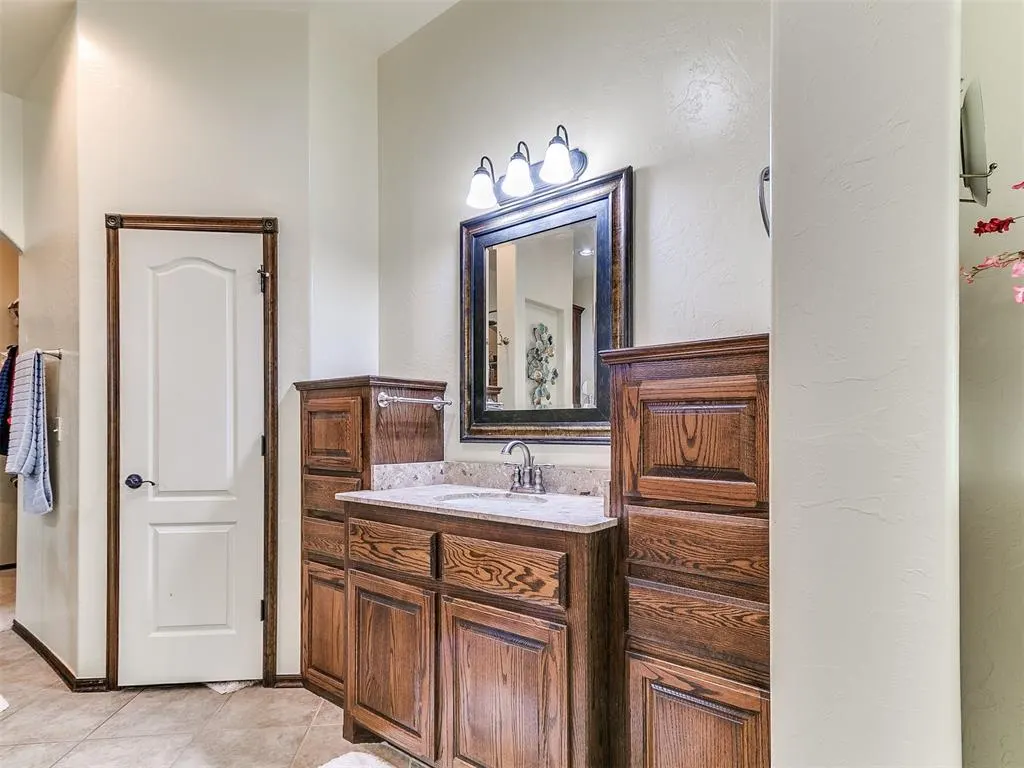 Photo 22 — 73 Sonata Lane, Shawnee, OK 74804