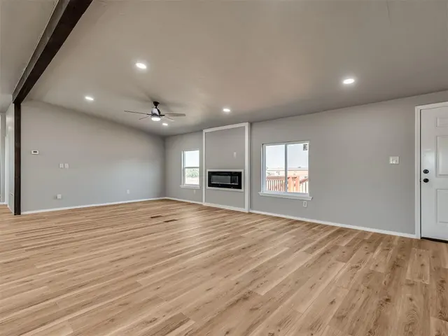 Photo 3 — 280979 E shamrock Road, Marlow, OK 73055