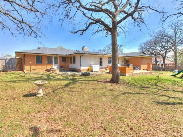Photo 5 — 1510 N union Avenue, Shawnee, OK 74804