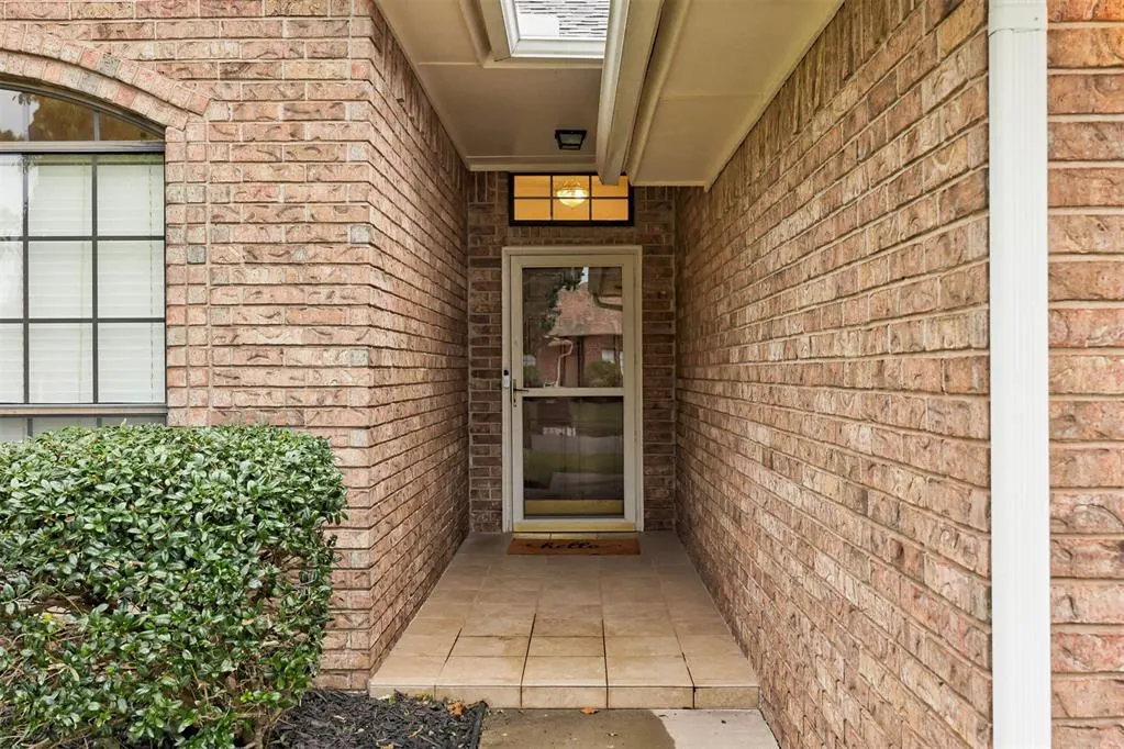 Photo 6 — 1712 Victoria Drive, Edmond, OK 73003