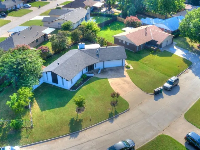 Photo 2 — 1212 S Frederick Drive, Oklahoma City, OK 73139