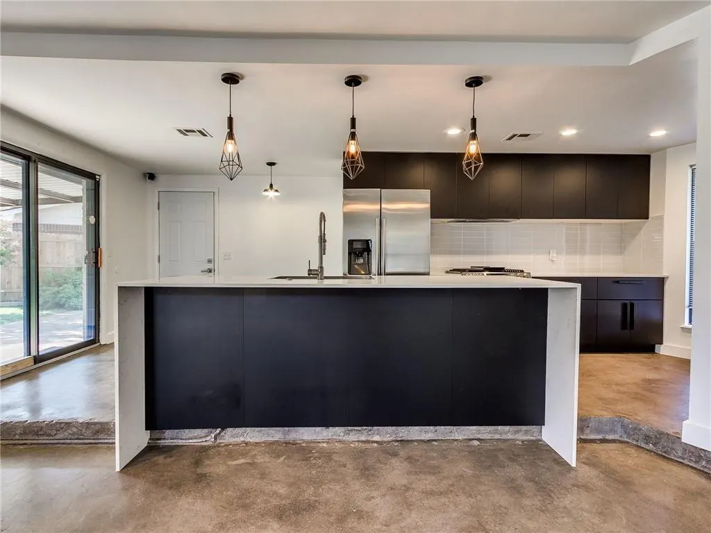 Photo 9 — 1212 S Frederick Drive, Oklahoma City, OK 73139