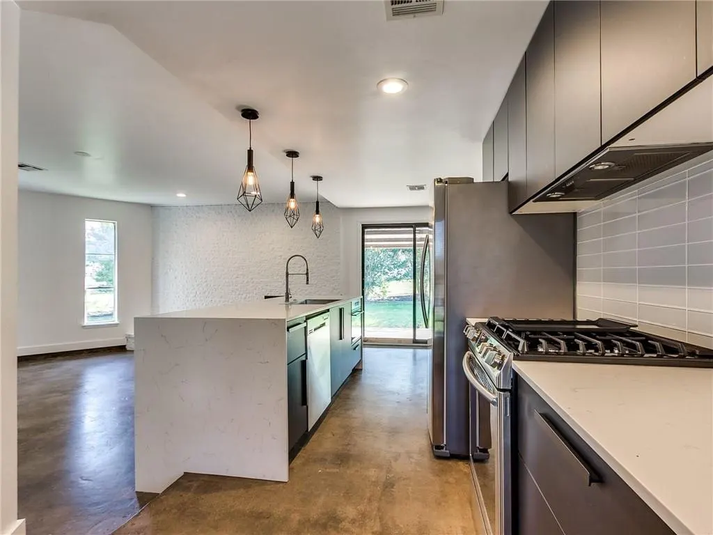 Photo 11 — 1212 S Frederick Drive, Oklahoma City, OK 73139