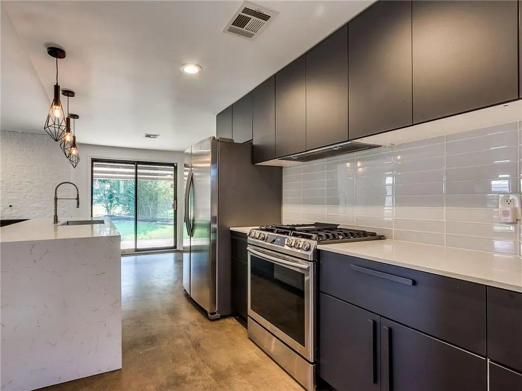 Photo 12 — 1212 S Frederick Drive, Oklahoma City, OK 73139