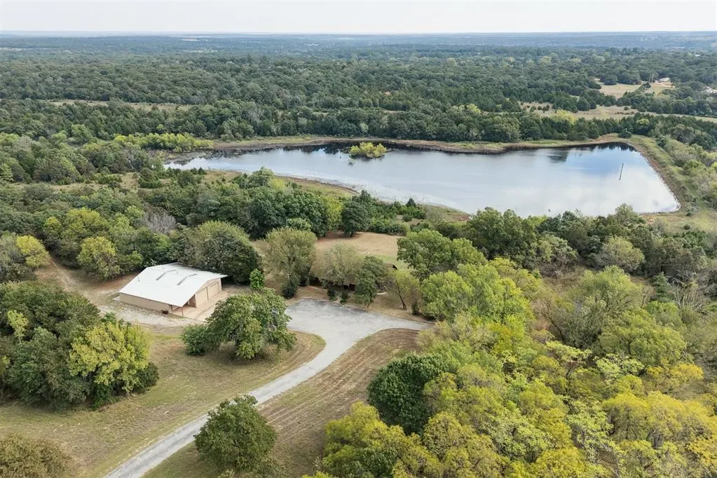 Photo 33 — 22105 E Memorial Road, Luther, OK 73054