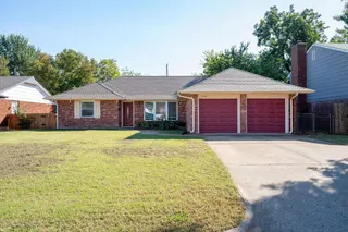 Sold home at 2524 NW 116th Street