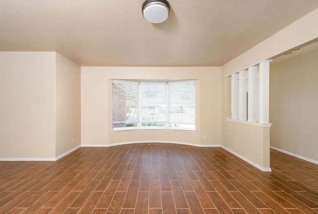 Photo 6 — 2524 NW 116th Street, Oklahoma City, OK 73120