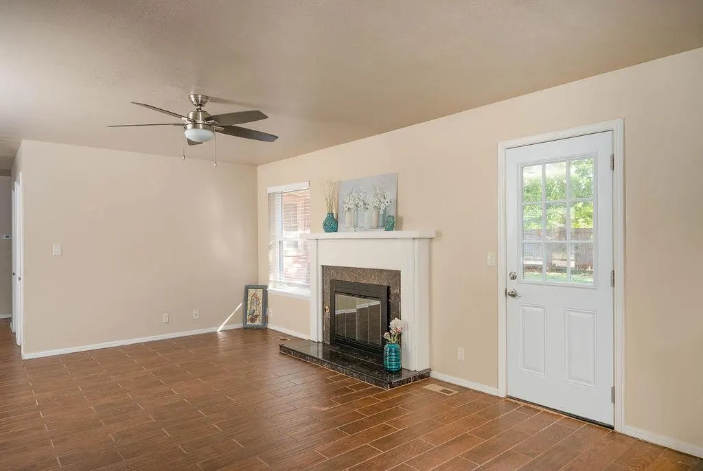 Photo 14 — 2524 NW 116th Street, Oklahoma City, OK 73120