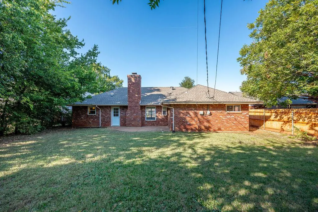 Photo 29 — 2524 NW 116th Street, Oklahoma City, OK 73120