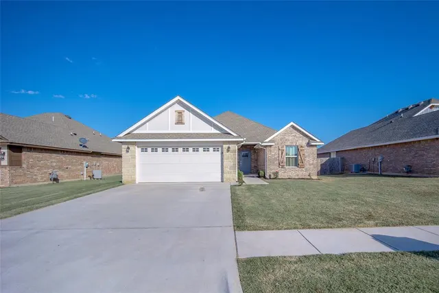 Front exterior — 1116 Vermont Avenue, Newcastle, OK 73065