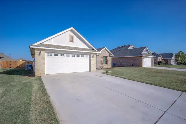 Photo 6 — 1116 Vermont Avenue, Newcastle, OK 73065