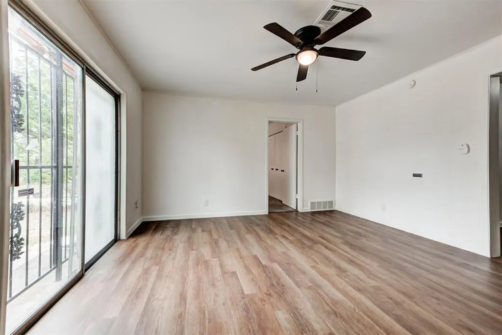 Photo 13 — 2213 E Madison Street, Oklahoma City, OK 73111