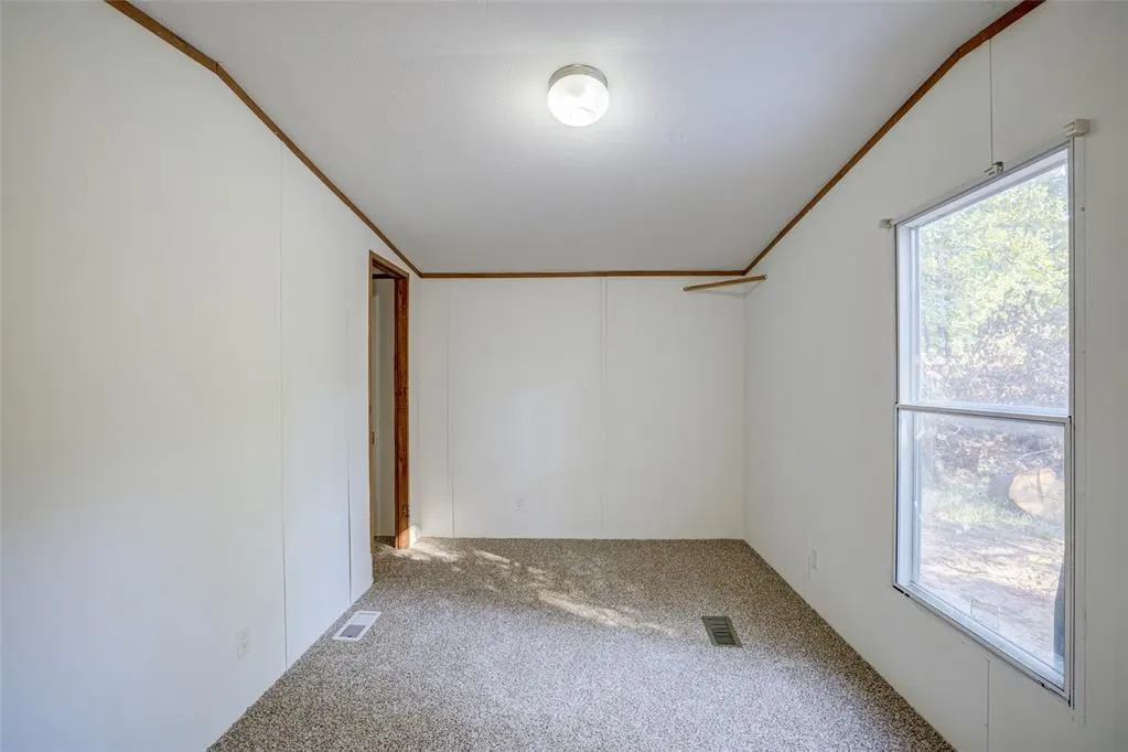 Photo 12 — 19245 8 A Street, Norman, OK 73026