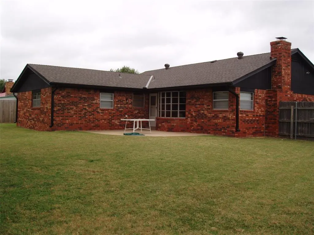 Photo 20 — 1716 Sandalwood Drive, Norman, OK 73071