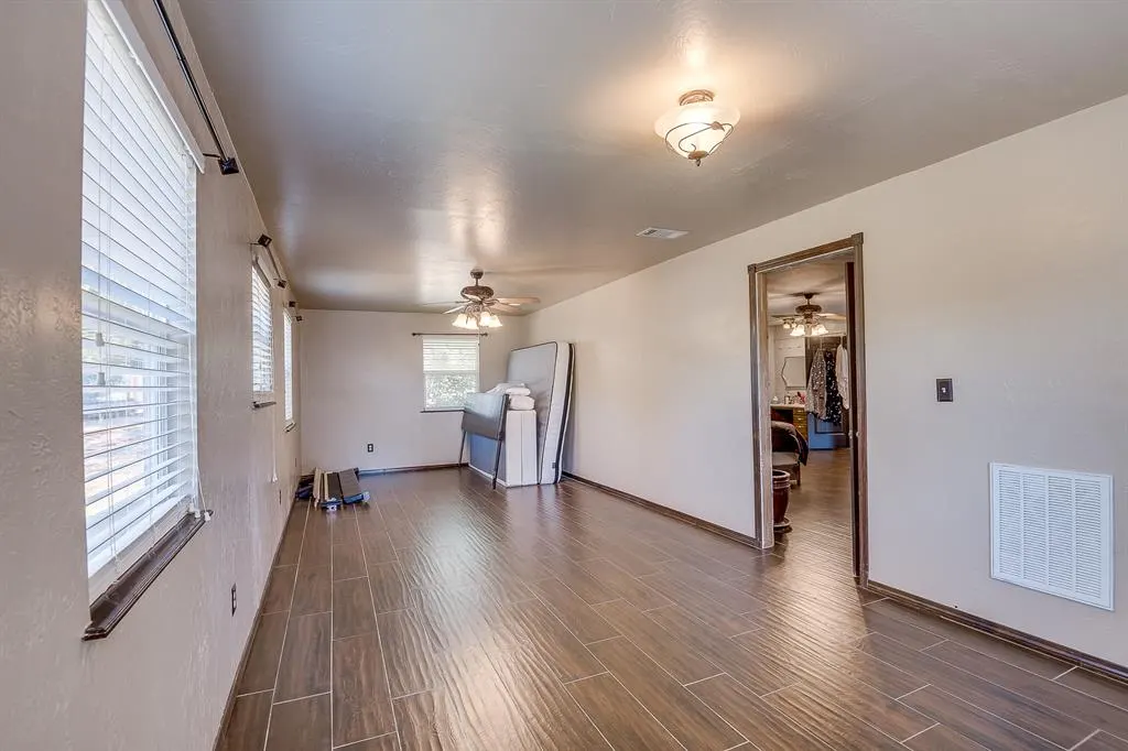Photo 26 — 118 Connolly Drive, McLoud, OK 74851
