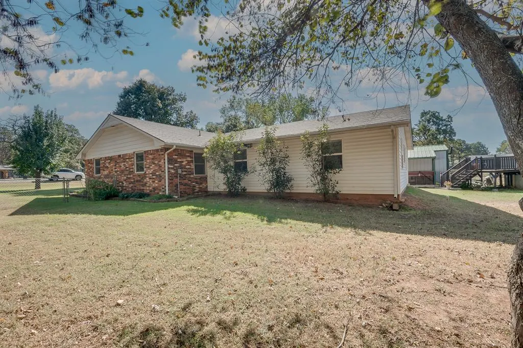 Photo 37 — 118 Connolly Drive, McLoud, OK 74851